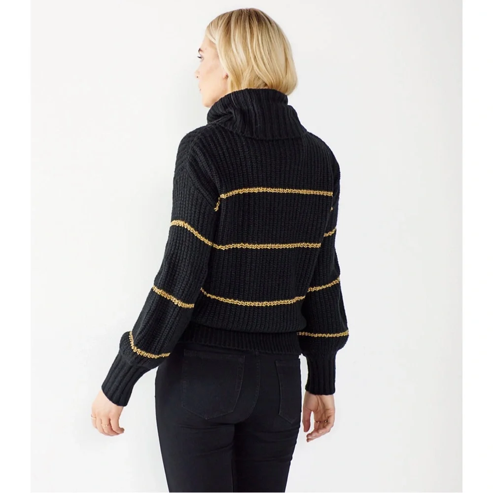 NWT Nine West Cowlneck Sweater Black Sequin Stripe Size XS - Picture 2 of 2